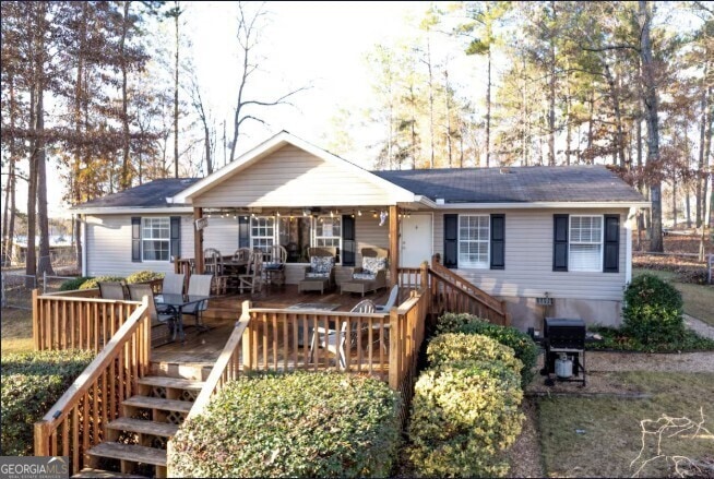 Sold $445,000