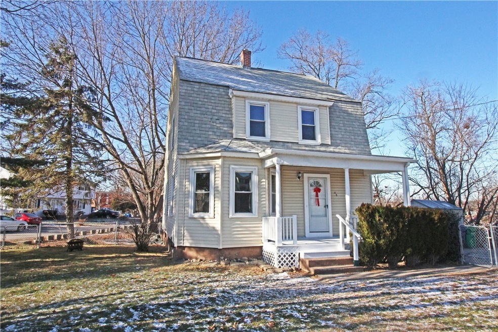 45 Wyoming Ave, Warwick, RI 02888 - photo 1