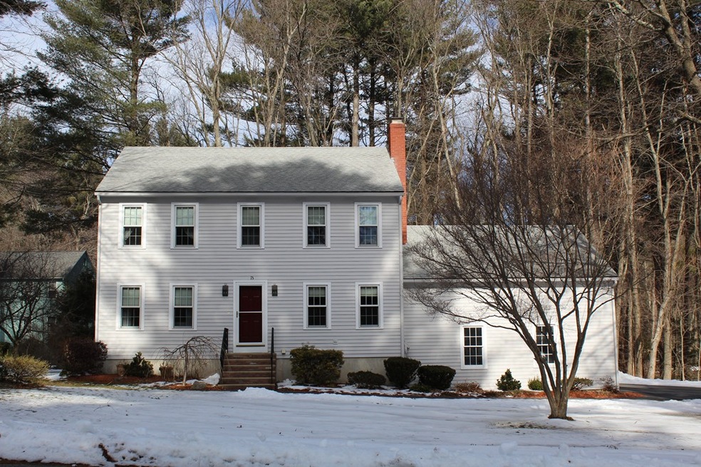 13 Philip St, Hudson, MA 01749 - photo 1