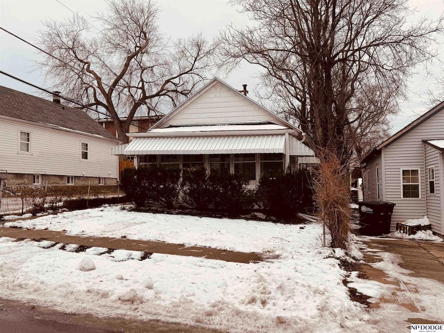 2513 I St, Omaha, NE 68107 - photo 1