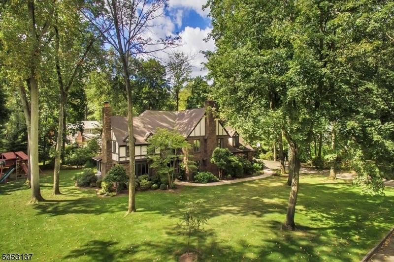 105 Eagle Rock Way, Montclair, NJ 07042 - photo 1