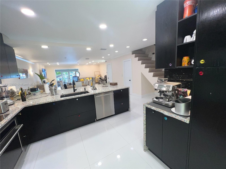 3756 NE 167th St unit 44, North Miami Beach, FL 33160 - photo 1