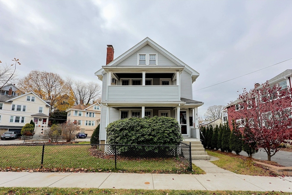 33 Woodleigh Rd unit 2, Watertown, MA 02472 - photo 1