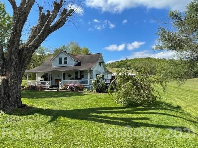 152 Gilbert Rd, Leicester, NC 28748 - photo 1