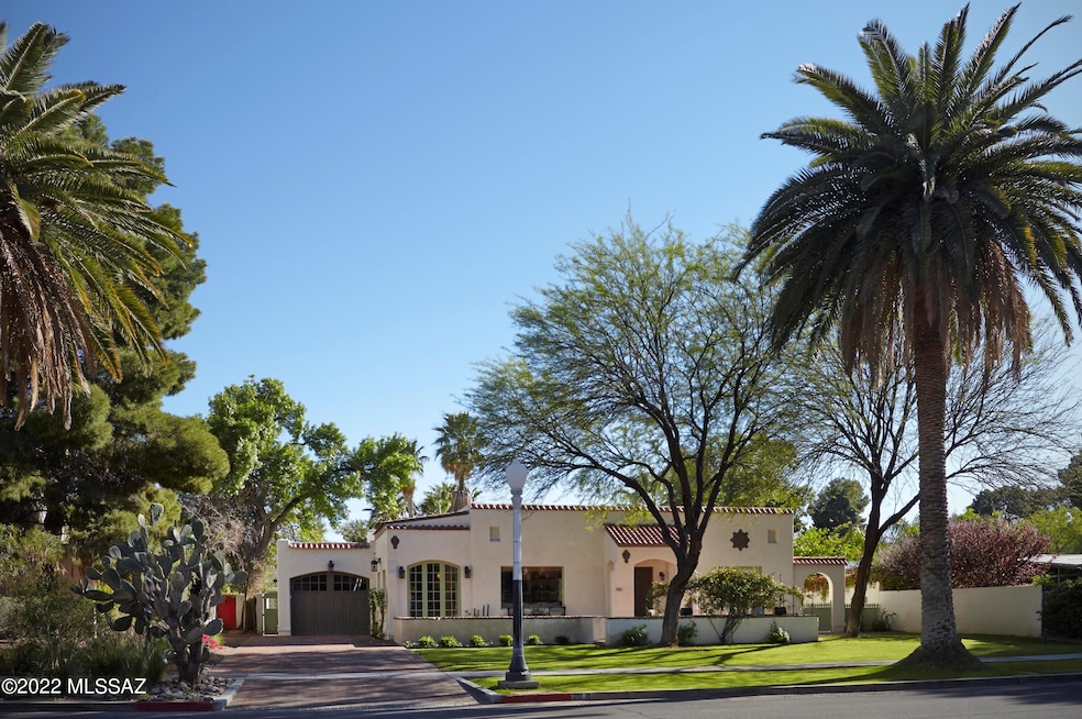 2016 E 3rd St, Tucson, AZ 85719 - photo 1