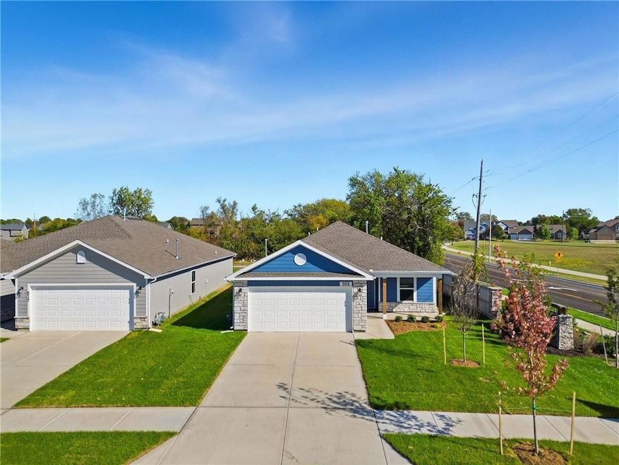 Pending $362,490 • Co-Listing Agent