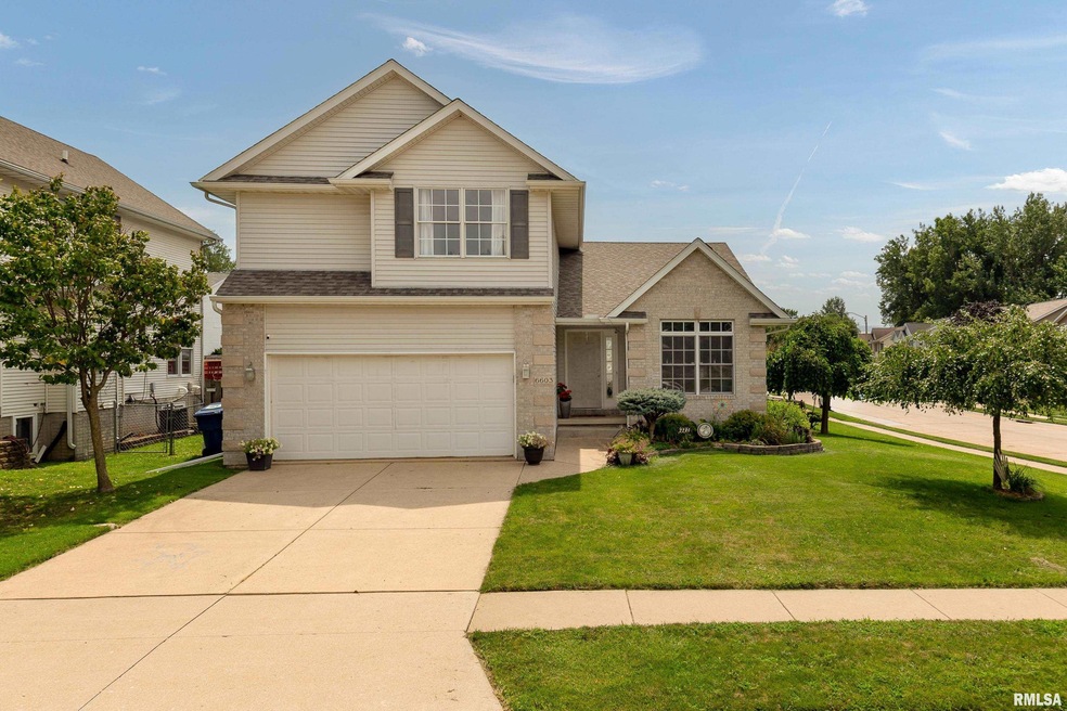 6603 Brookview Ln, Davenport, IA 52806 - photo 1