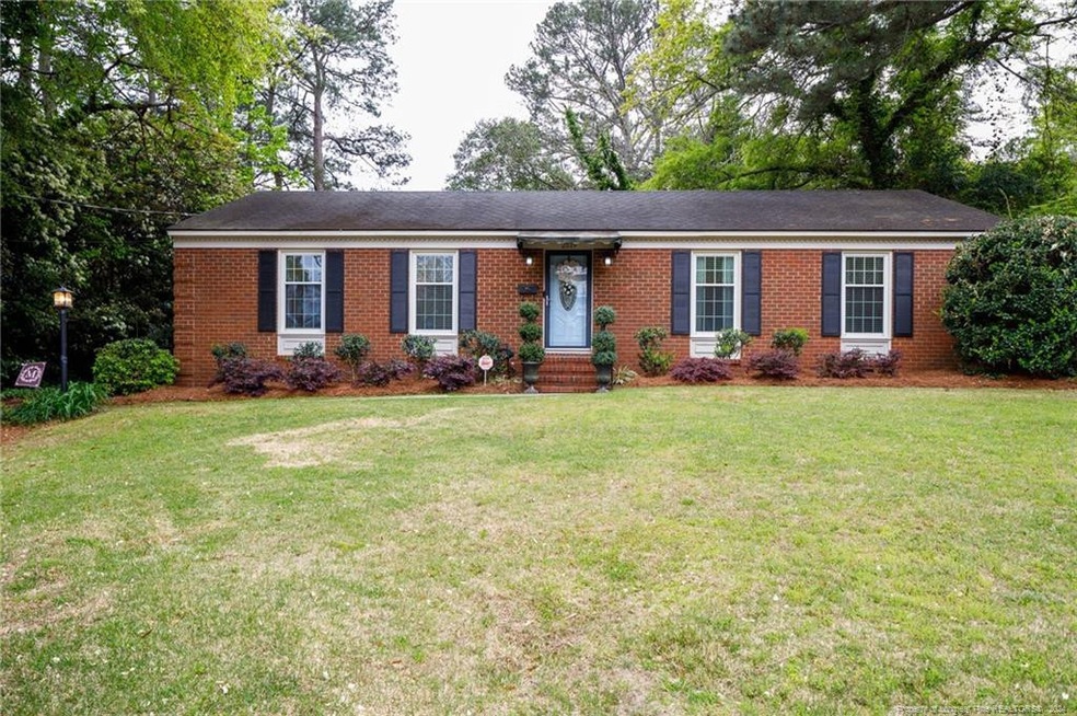 2519 Huntington Rd, Fayetteville, NC 28303 - photo 1