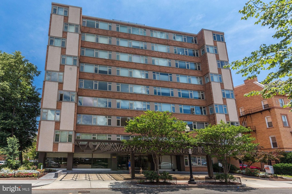 Dupont East Condominium unit 920, Washington, DC 20036 - photo 1