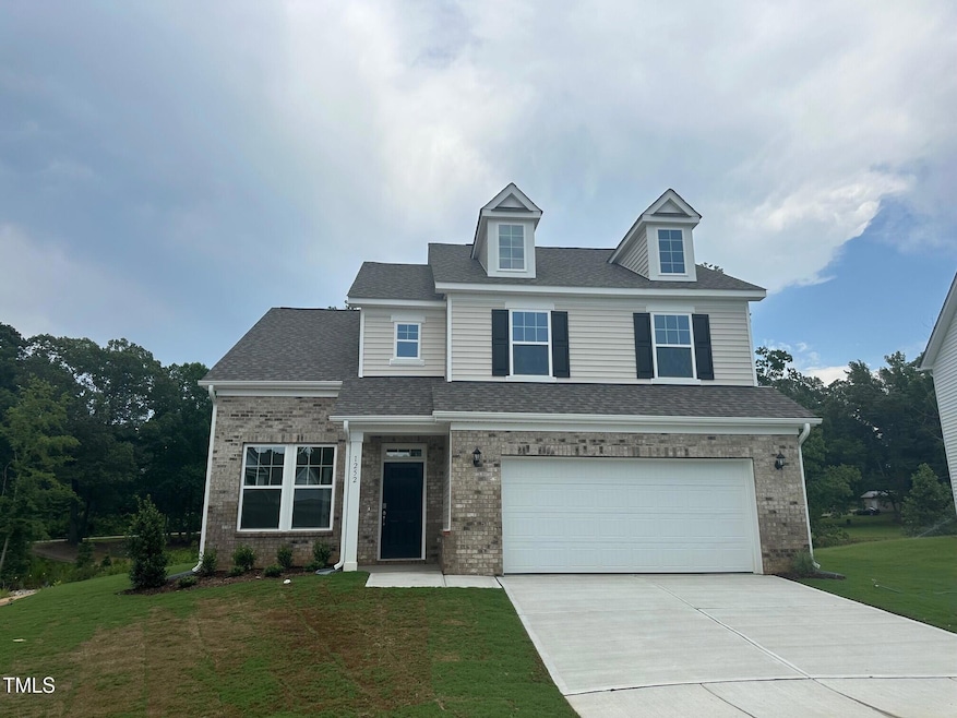For Sale $351,400 • Co-Listing Agent