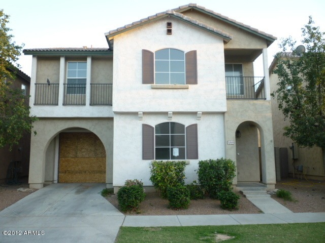 023-208772 - Front