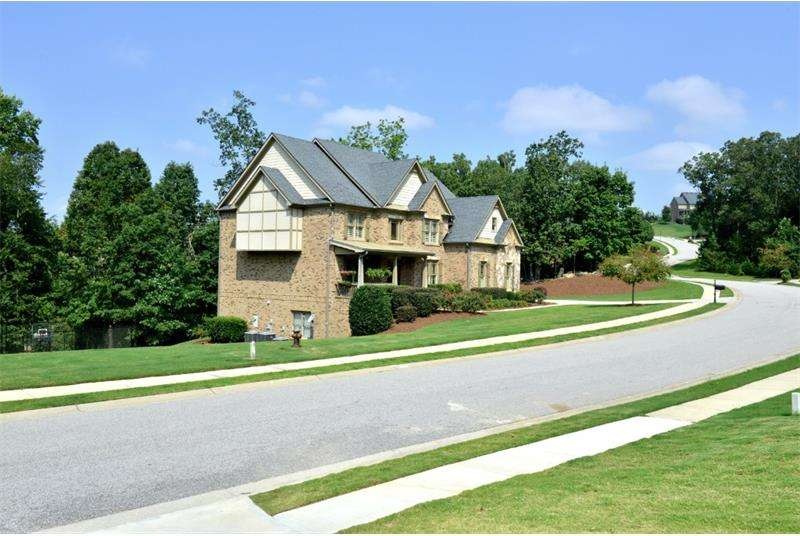 4628 Cardinal Ridge Way, Flowery Branch, GA 30542 - photo 1