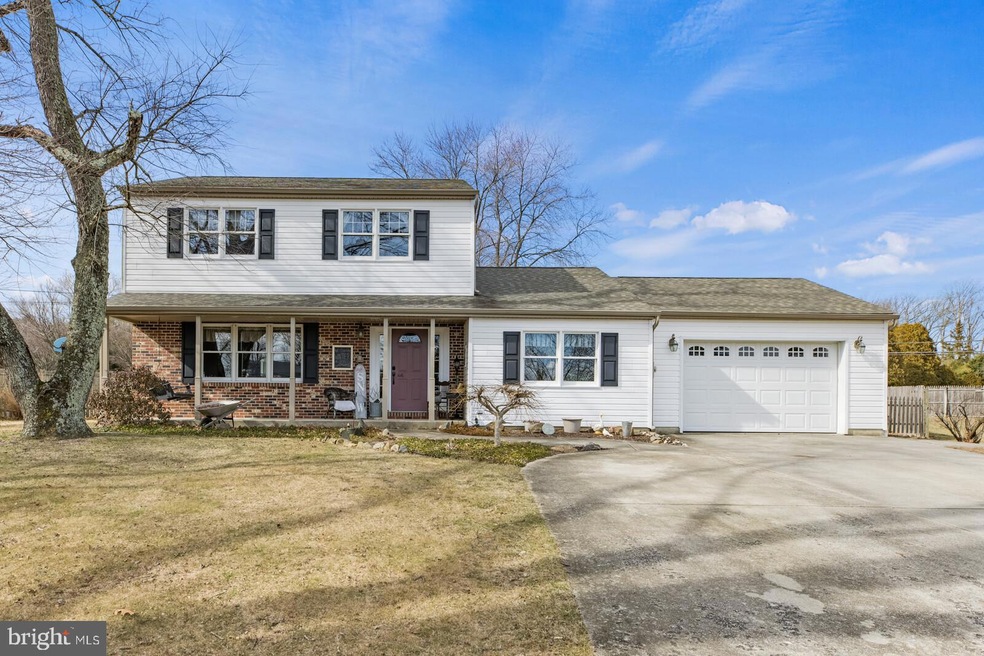 1702 Franklin Ct, Blackwood, NJ 08012 - photo 1