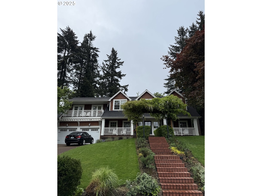 17796 Hillside Dr, Lake Oswego, OR 97034 - photo 1