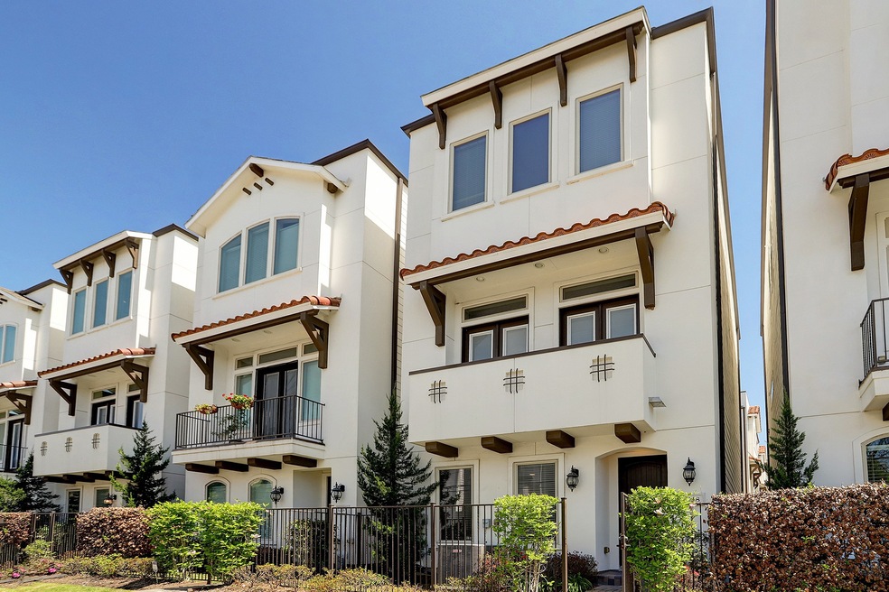 1218 Thompson St, Houston, TX 77007 - photo 1