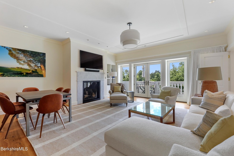 165 Kemble St unit 15, Lenox, MA 01240 - photo 1