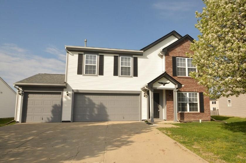 2132 Turning Leaf Dr, Franklin, IN 46131 - photo 1