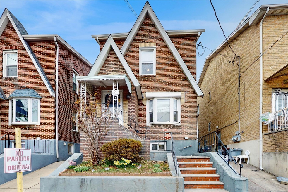 11945 27th Ave, Flushing, NY 11354 - photo 1