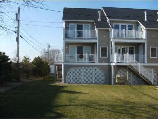 595 North End Blvd unit 2, Salisbury, MA 01952 - photo 1
