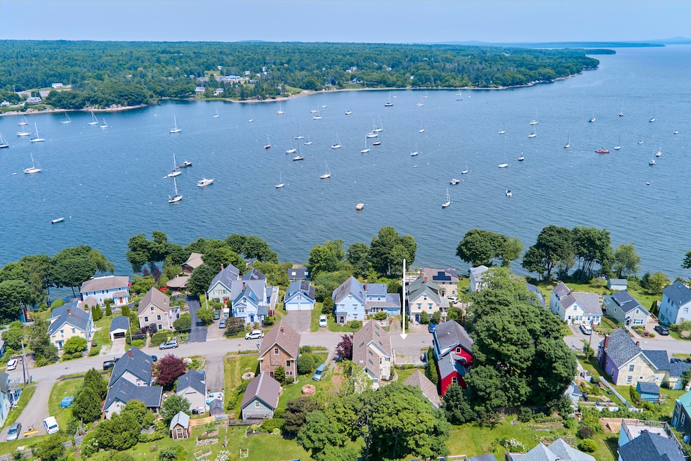 Sold $781,480