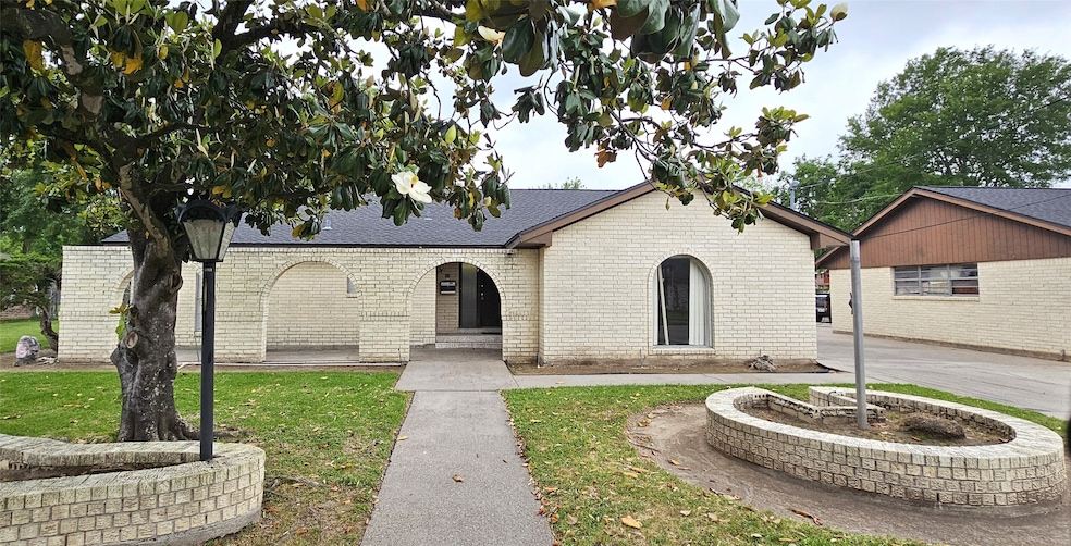 For Rent $2,399/month