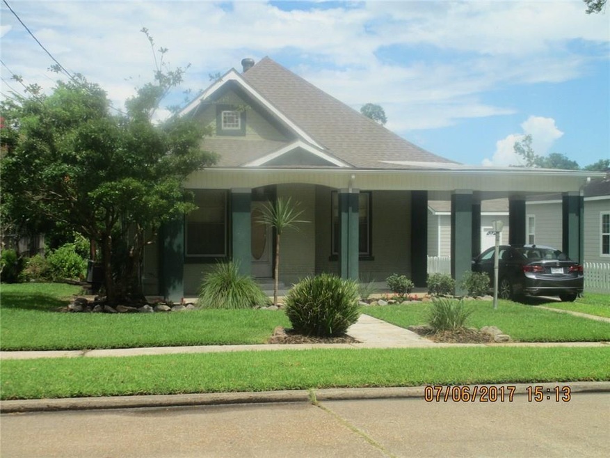 Front View.