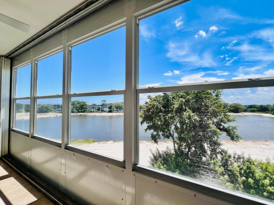 414 Greenbrier B unit 4140, West Palm Beach, FL 33417 - photo 1