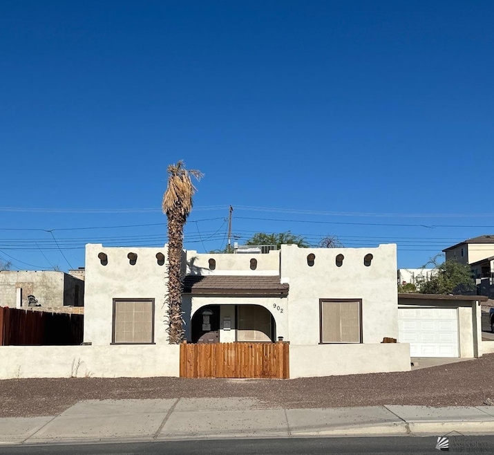 902 S 1st Ave, Yuma, AZ 85364 - photo 1