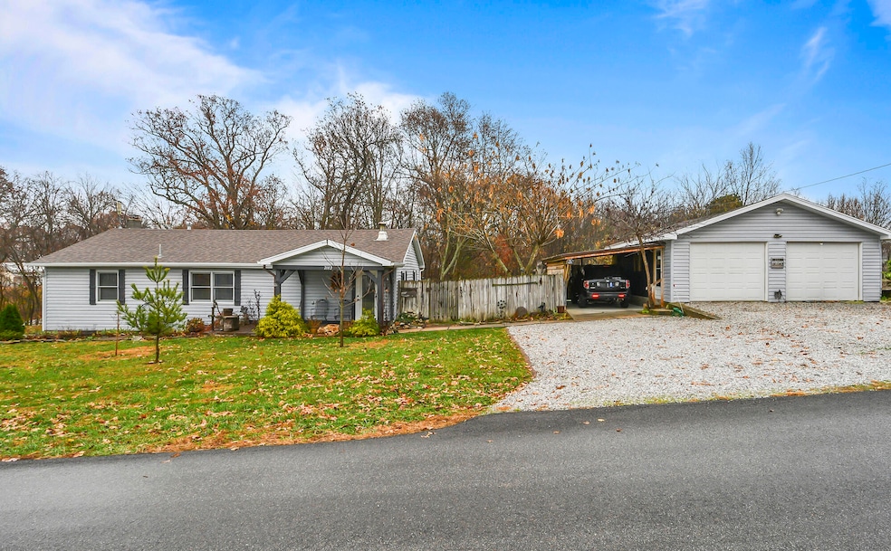 2182 N Haseltine Rd, Brookline, MO 65619 - photo 1