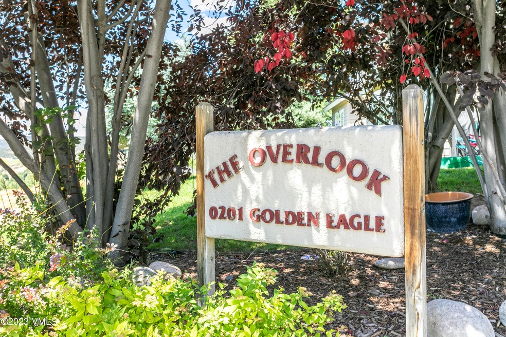 201 Golden Eagle A2-001