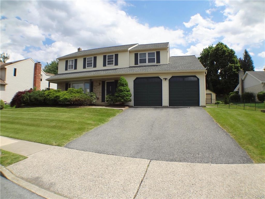 1838 Belleview Cir, Whitehall, PA 18052 - photo 1