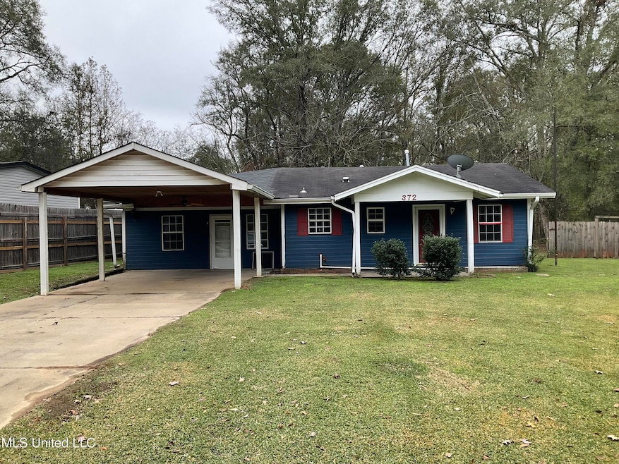 372 E Madison St, Bolton, MS 39041 - photo 1