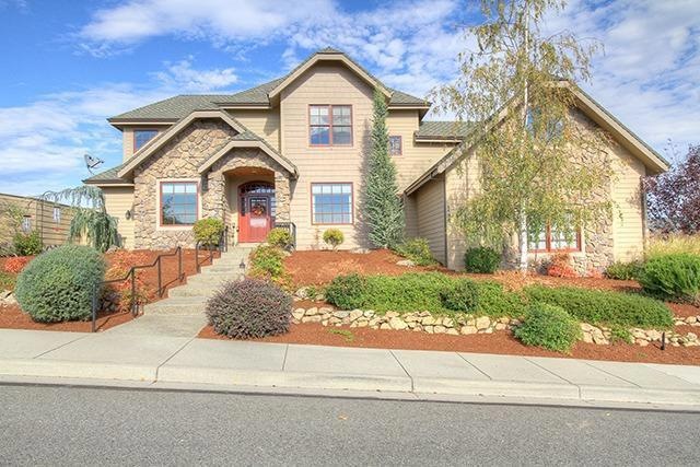 1135 NW Starlite Place, Grants Pass, OR 97526 - photo 1