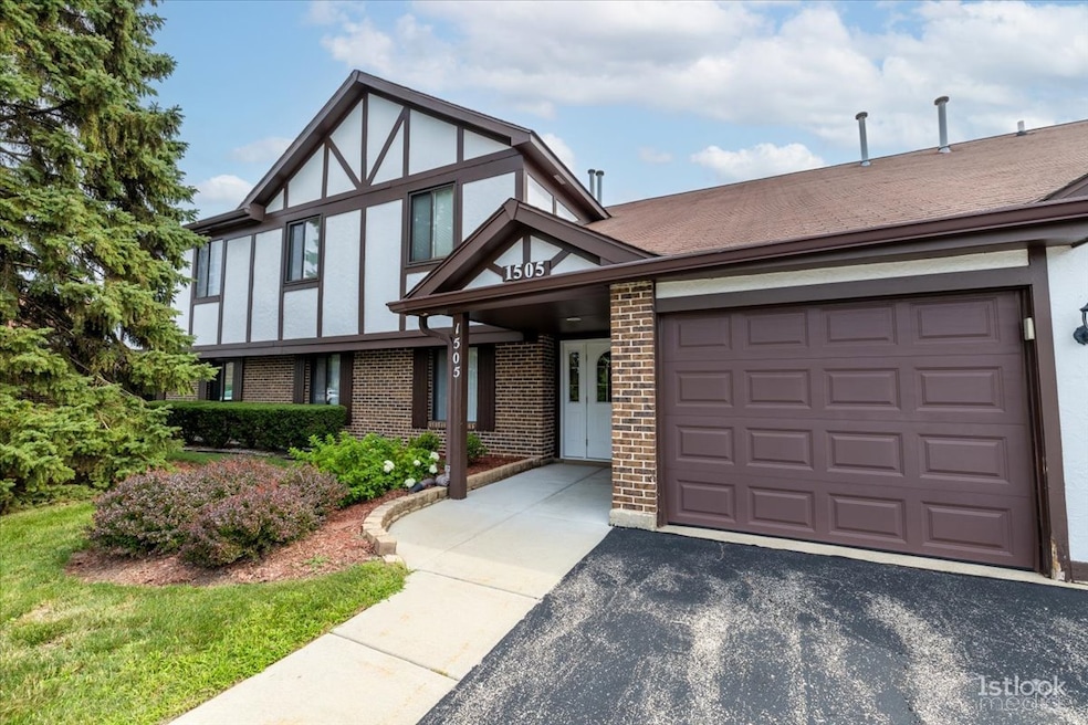 1505 Harbour Ct unit 2B, Schaumburg, IL 60193 - photo 1