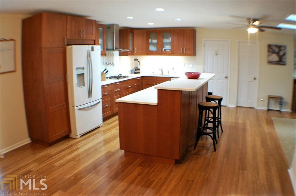 0 Martin Ridge Rd unit 8825868, Roswell, GA 30076 - photo 1