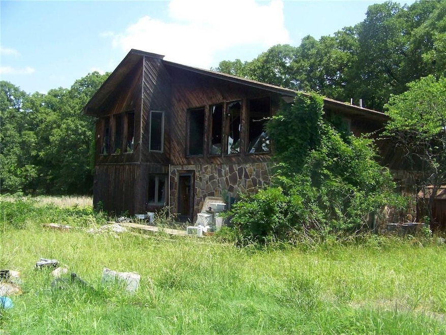 376 S Harrah Rd, Harrah, OK 73045 - photo 1