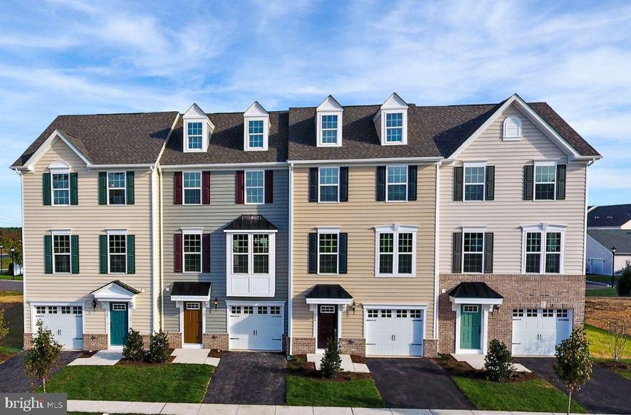 1909 Clipper Ct, Newark, DE 19702 - photo 1