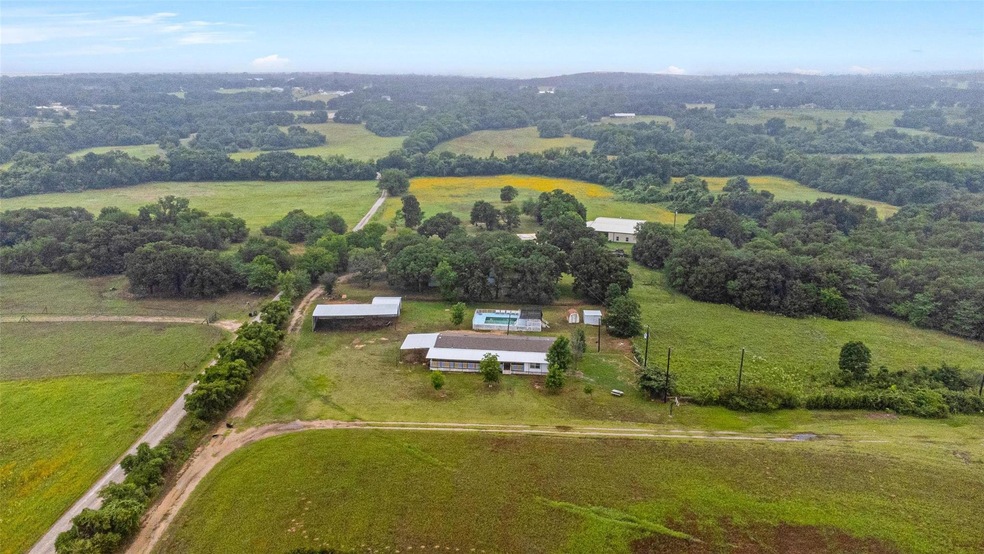 7523 Briar Rd, Azle, TX 76020 - photo 1