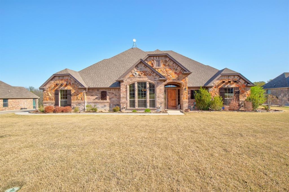 14009 Stacey Valley Dr, Azle, TX 76020 - photo 1