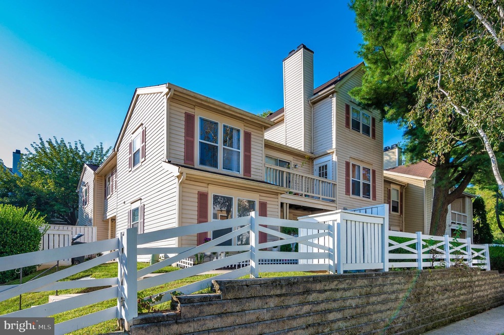 11304 Corinthian Ct, Germantown, MD 20876 - photo 1