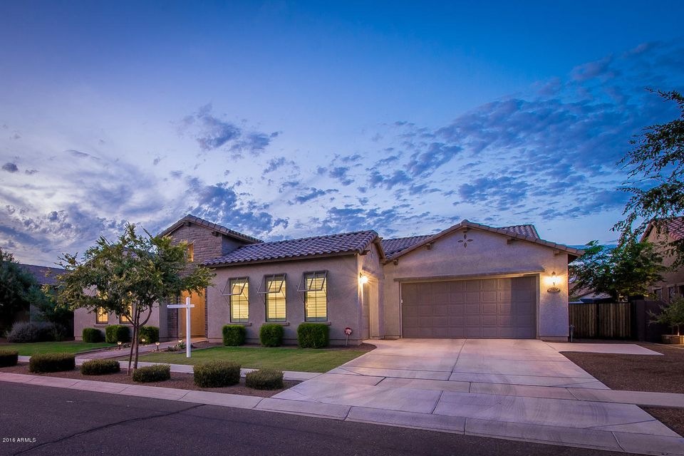 2924 E Los Altos Rd Gilbert AZ-large-002