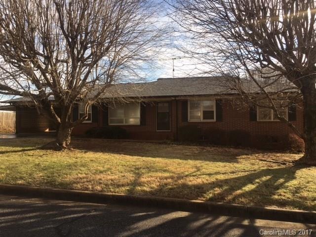 906 Thomas St, Statesville, NC 28677 - photo 1