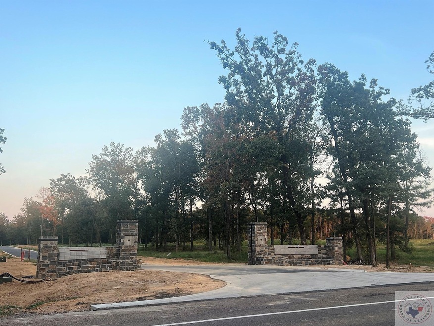 3422 Southern Magnolia Ln, Texarkana, AR 71854 - photo 1