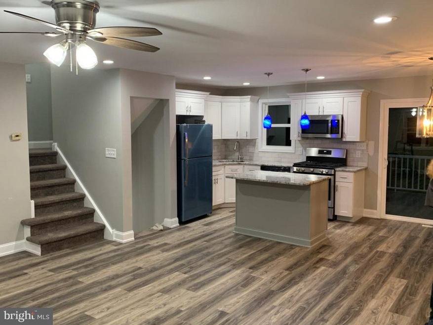 806 Rancocas Ave, Riverside, NJ 08075 - photo 1