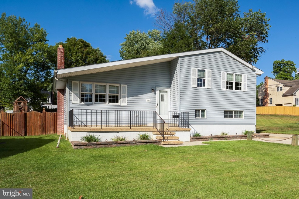 220 Williams Rd, Glen Burnie, MD 21061 - photo 1