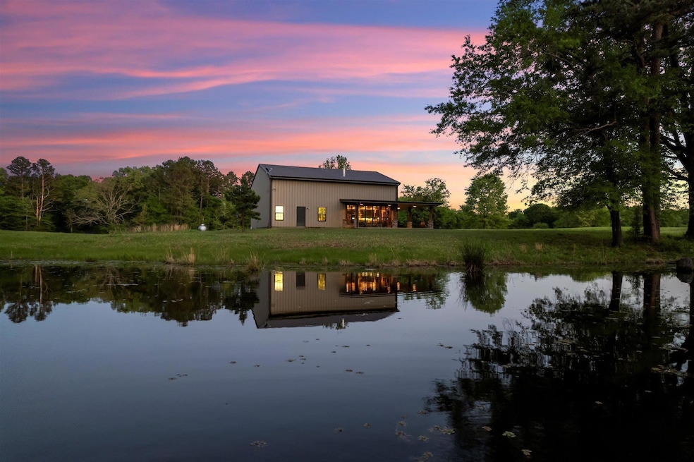 For Sale $949,000