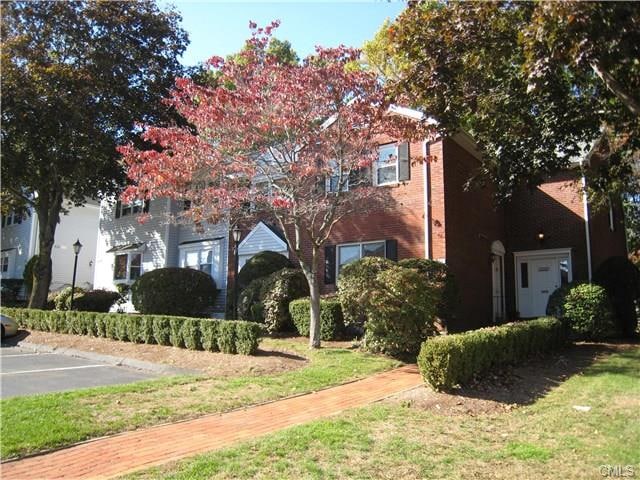 4007 Park Ave unit 4007, Fairfield, CT 06825 - photo 1