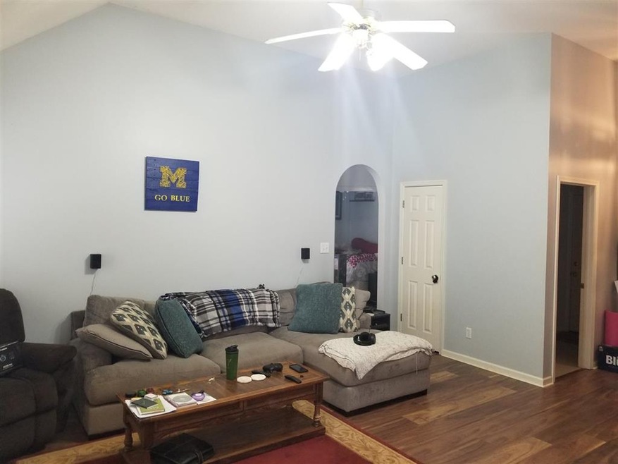 207 Crossfield Dr, Warner Robins, GA 31088 - photo 1