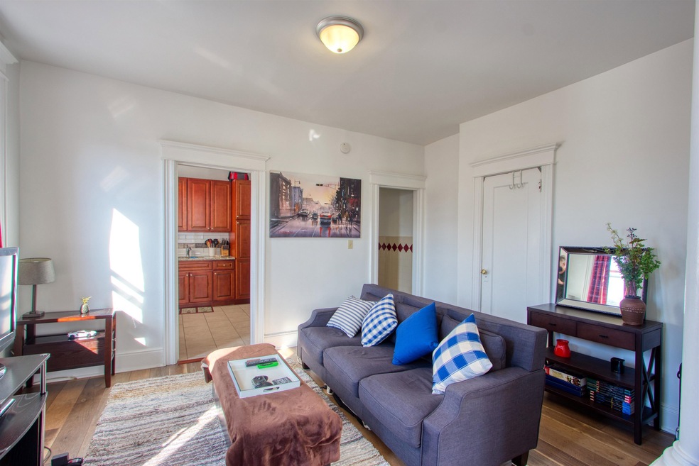 120 Dekalb Ave unit 13, Jersey City, NJ 07306 - photo 1