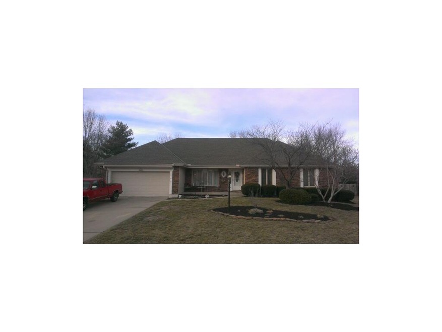 Front View of level lot